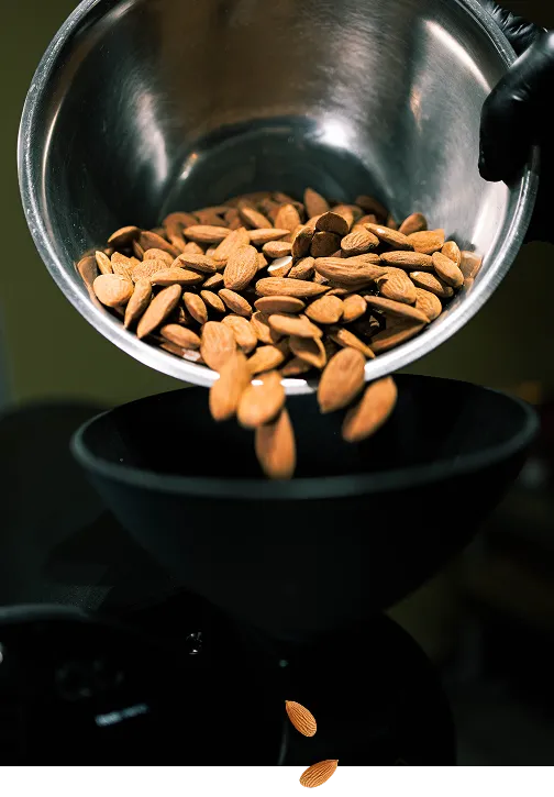 ナッツの焙煎